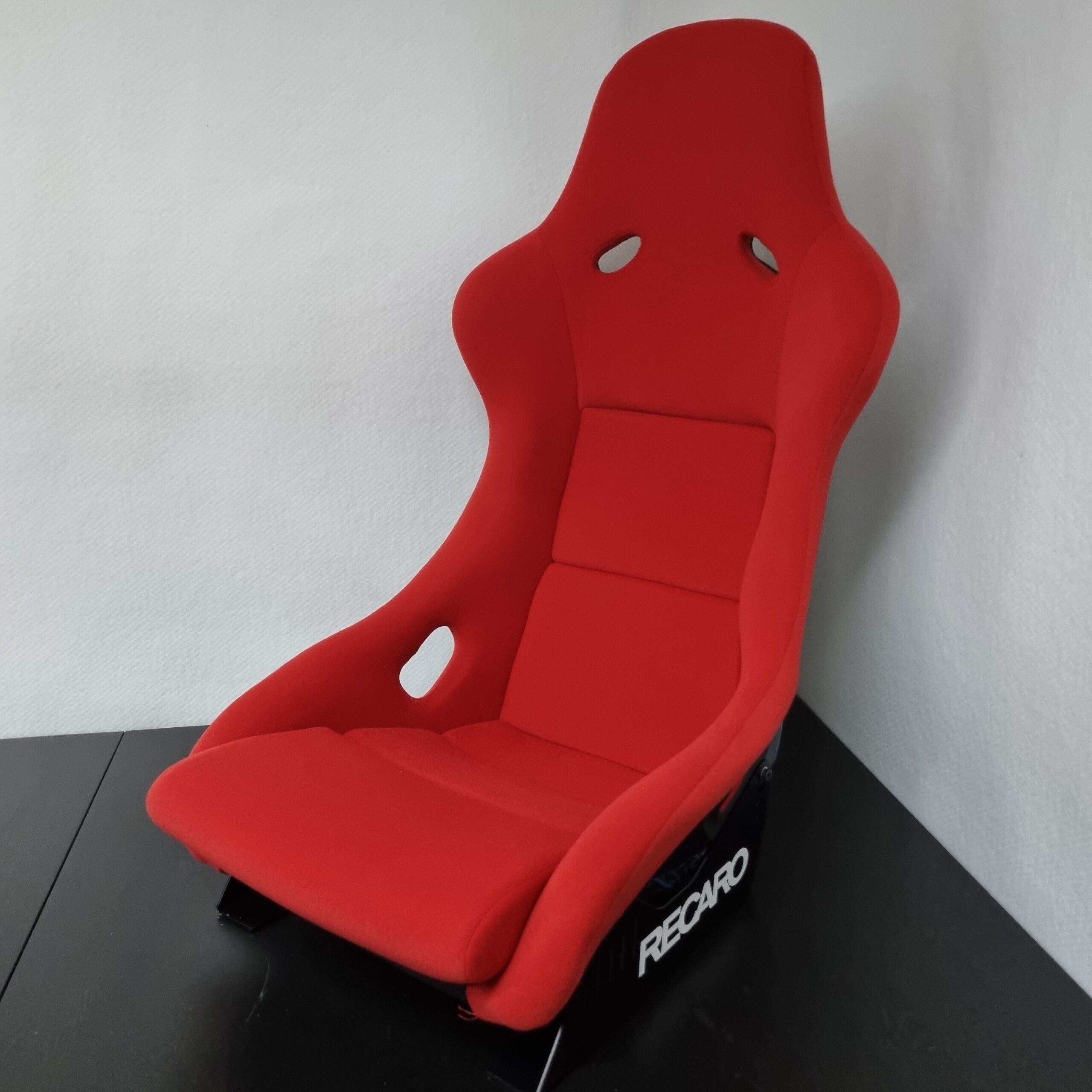 Sitzbezug für Recaro Pole Position Perlonvelour rot - Warmsbach  Autosattlerei