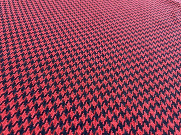 Bezugsstoff Hahnentritt schwarz / rot – Bild 3