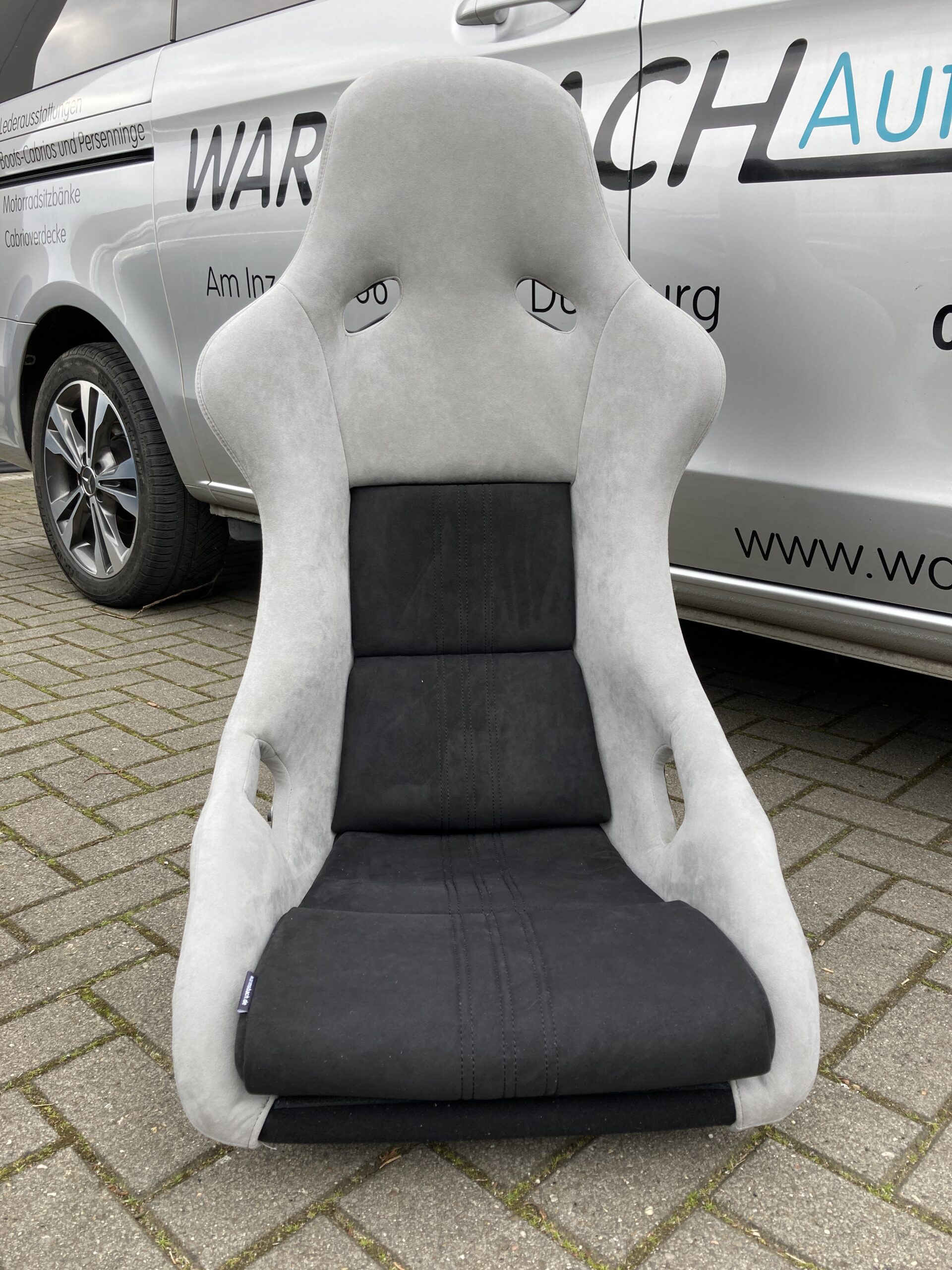 Individuelle Sitzbezüge aus Leder und Alcantara® für BMW