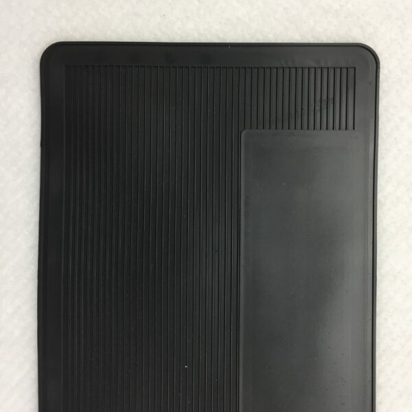 Oldtimer Gummi Hackenschutzmatte schwarz klein "Rille" – Bild 3