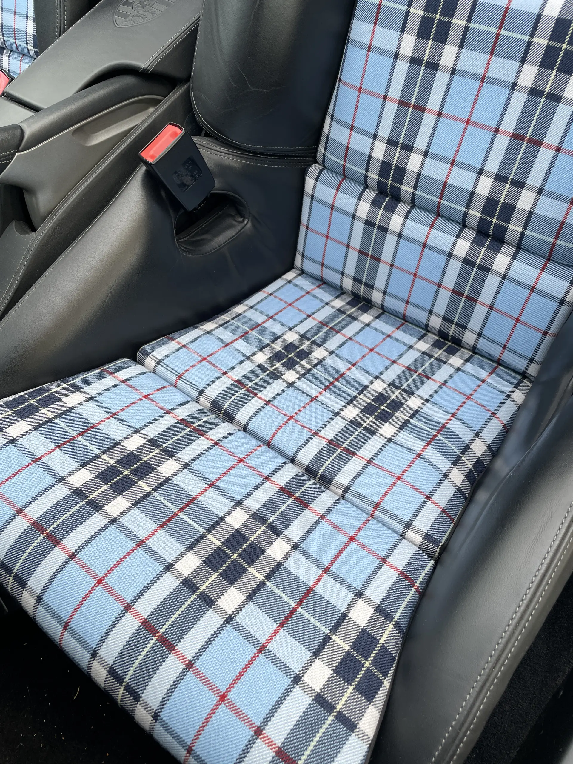 Bezüge für Innenflächen passend für Porsche Sportschalensitz mit Bezugsstoff Schottenkaro hellblau – Bild 5