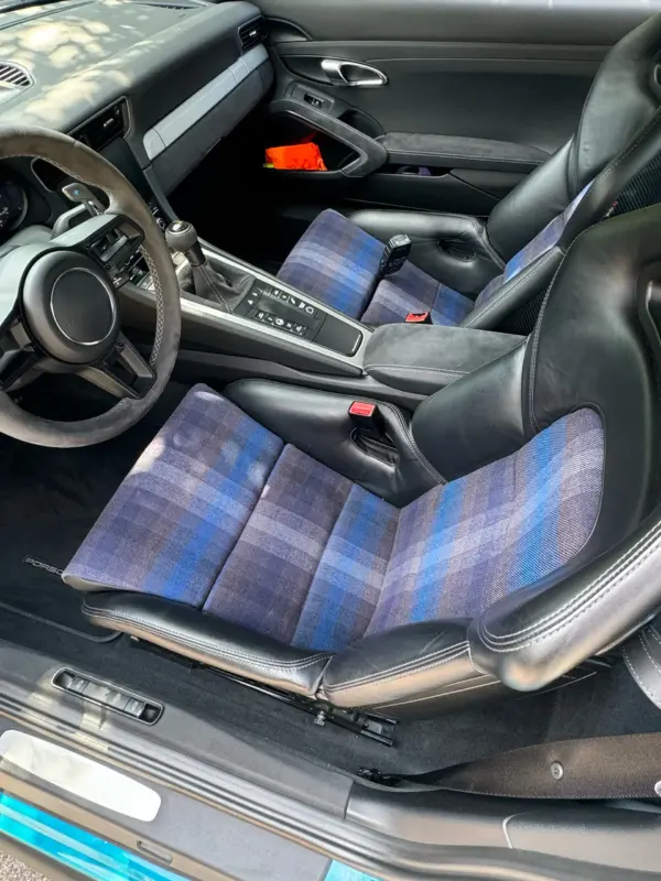 Innenflächen passend für Porsche Sportschalensitz mit Bezugsstoff Multicolor blau – Bild 2