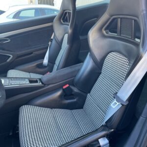 Innenflächen passend für Porsche Sportschalensitz mit Bezugsstoff Pepita schwarz/ weiß