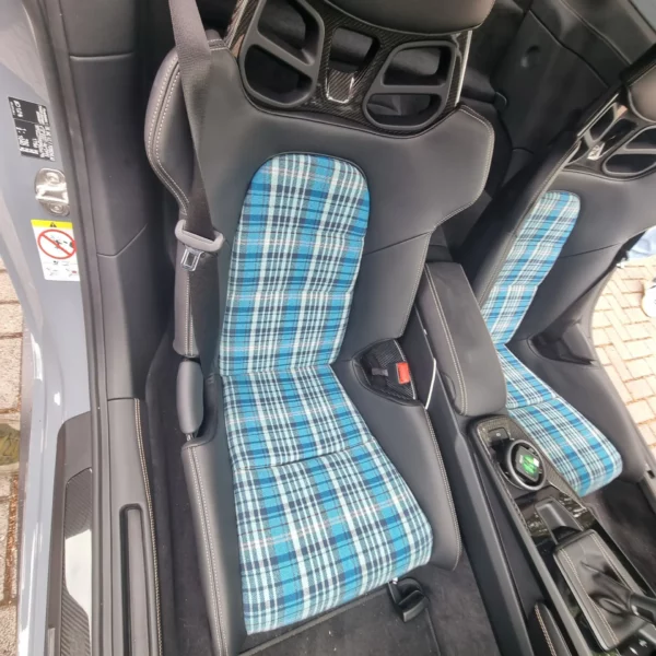 Innenflächen passend für Porsche Vollschalensitz mit Bezugsstoff Schottenkaro blau MDS – Bild 3