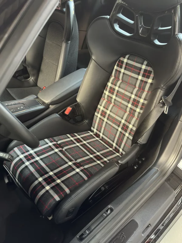 Innenflächen passend für Porsche Vollschalensitz mit Bezugsstoff Schottenkaro grau / rot TG